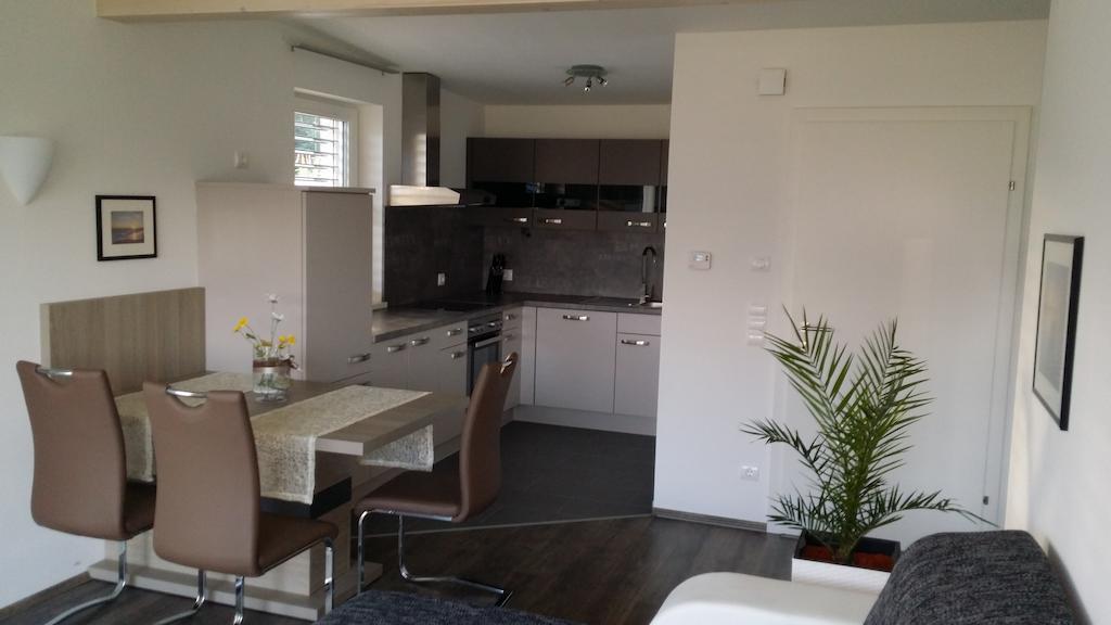 Apartment Seeblick Drobollach am Faaker See Room photo